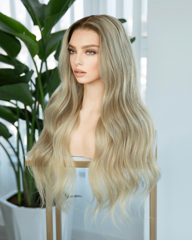 SP22 20 Inch Wavy Blonde Lace Front Wigs